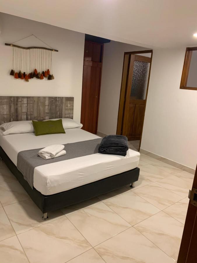 Hotel Porton Colonial เมเดยิน ภายนอก รูปภาพ